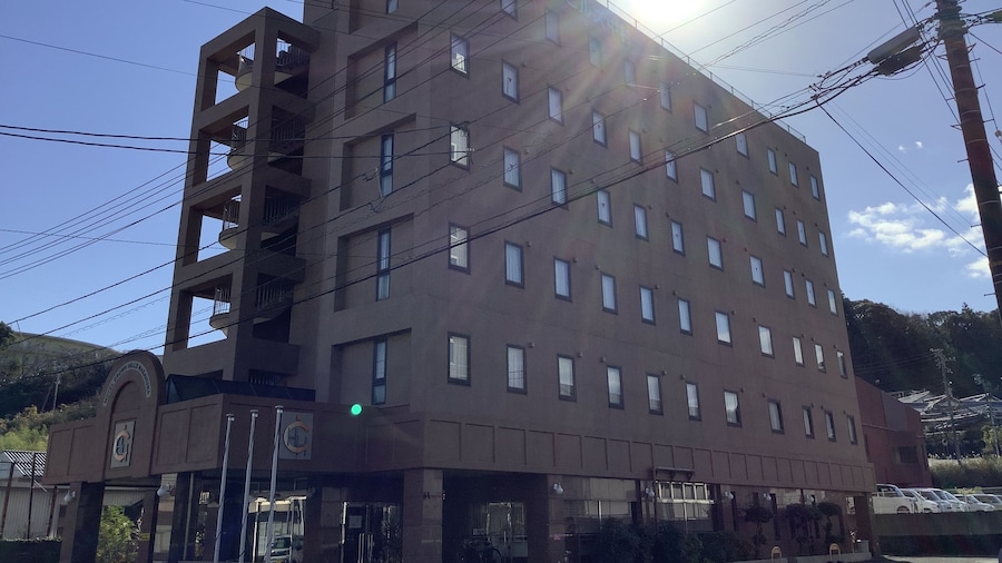 中村皇冠山飯店