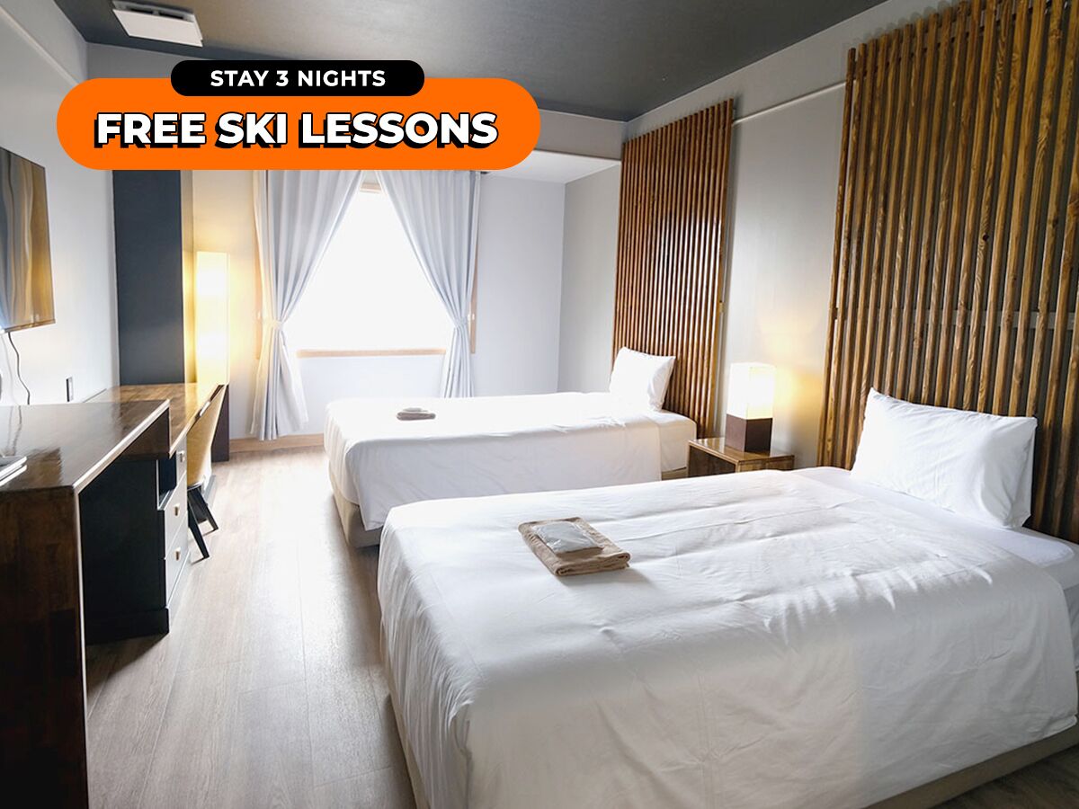 Habitación Deluxe con 2 camas individuales | Ropa de cama de alta calidad, caja fuerte, ropa de cama