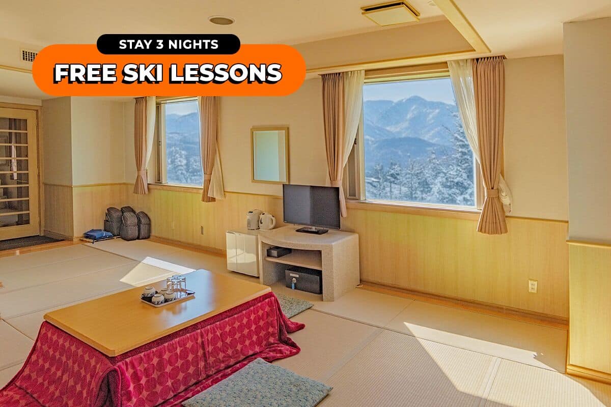 Japanese Room | Sängtillbehör av högsta kvalitet och värdeförvaringsskåp på rummet