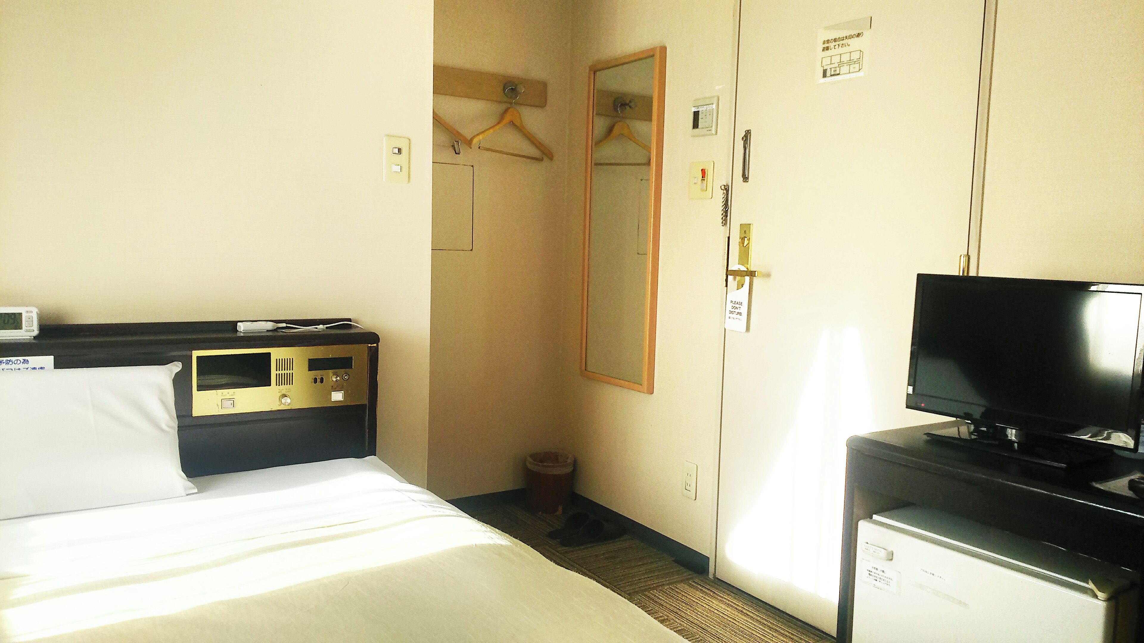 Desk, WiFi (free), bed sheets