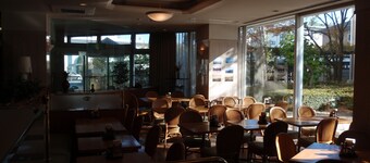 Hotel Crown Hills Okaya