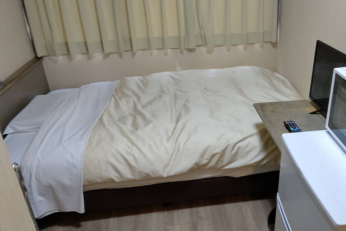 Bureau, Wi-Fi gratuit, draps fournis