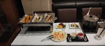 Tsuyama Central Hotel Town House