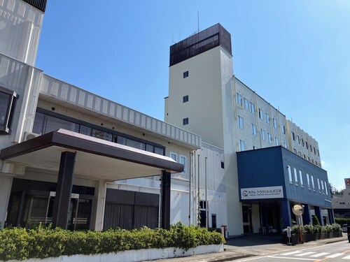 Hotel CROWN HILLS MIYOSHI