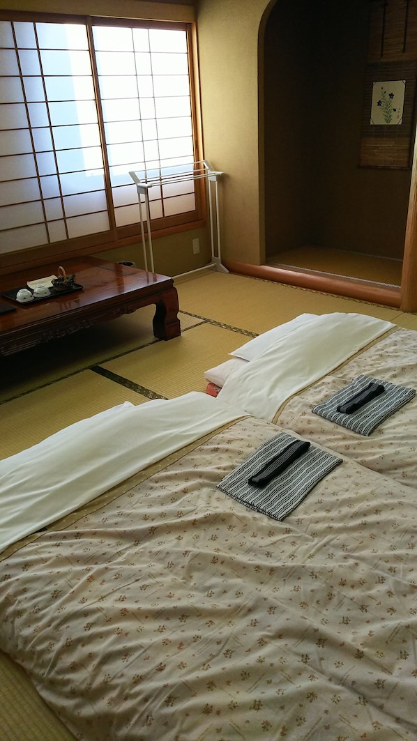 Traditional Room, Non Smoking | Free WiFi, bed sheets - New Central Hotel Katsuta (Hitachinaka)