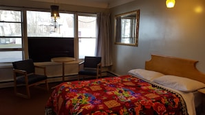Cribs (free), WiFi (free), bed sheets