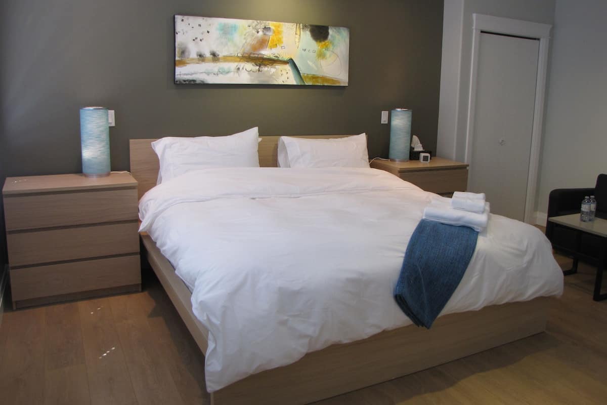 Executive Room, River View (Seymore) | Premium bedding, desk, iron/ironing board, free WiFi