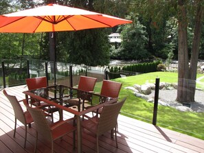 Free daily local cuisine breakfast