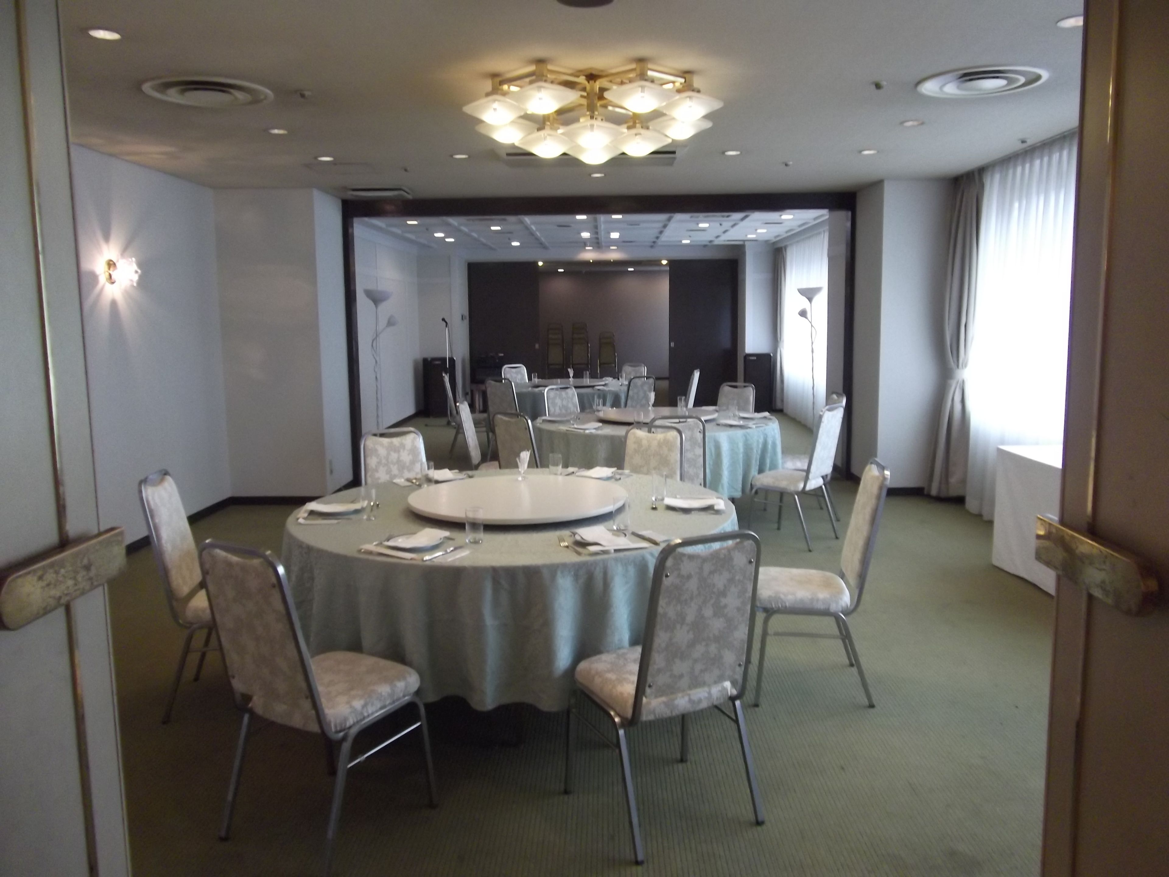 Banquet hall