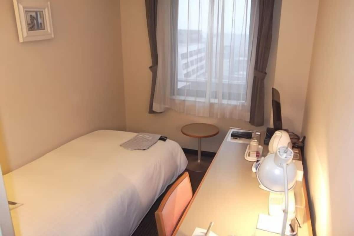 In-room safe, desk, free WiFi, bed sheets