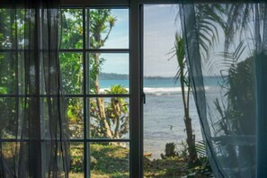 Apartment, Ocean View | Blackout drapes, free cribs/infant beds, free WiFi, bed sheets - Mosana reef garden B&B (Bocas del Toro)