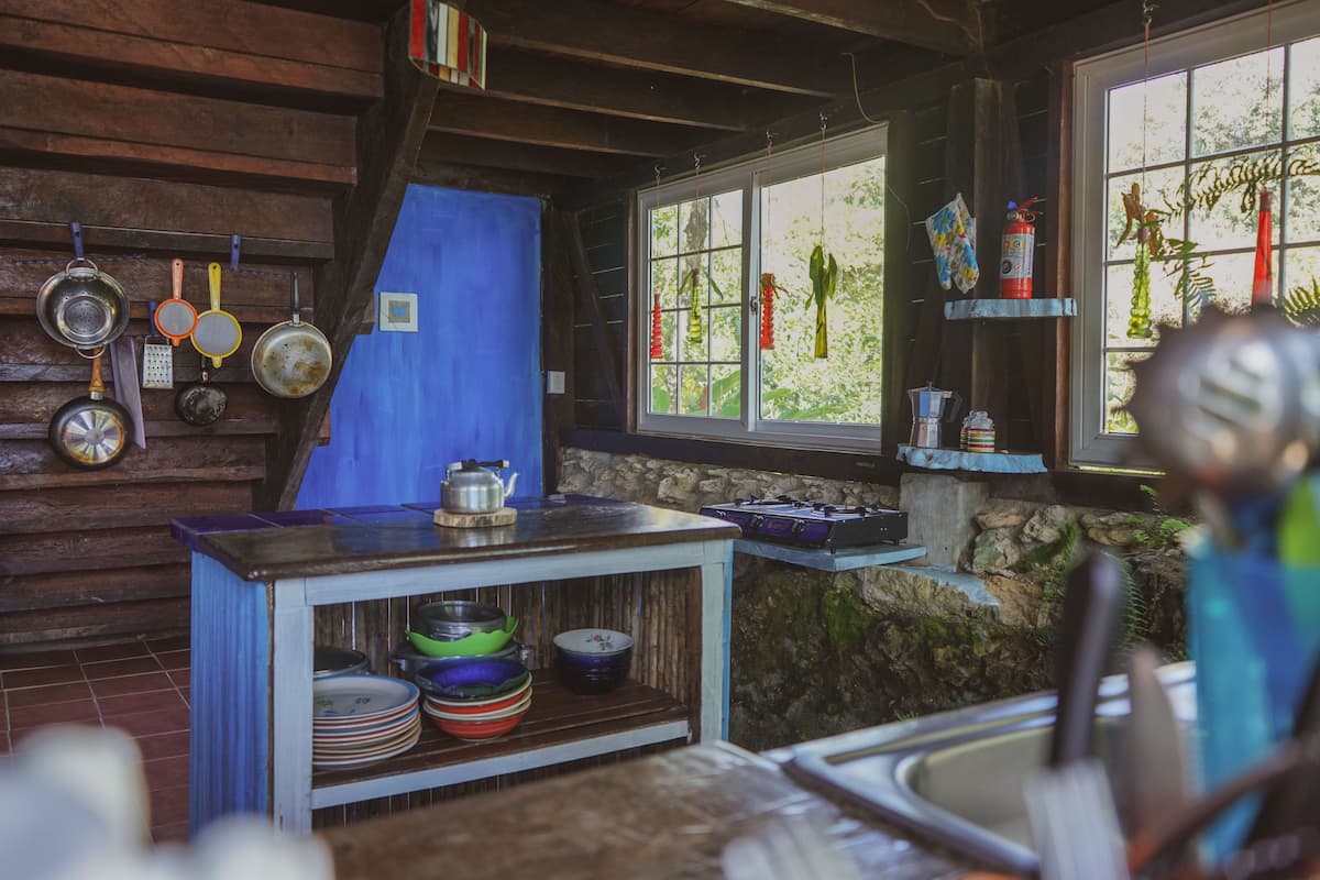 apartment, ocean view | private kitchen | freezer, dining tables