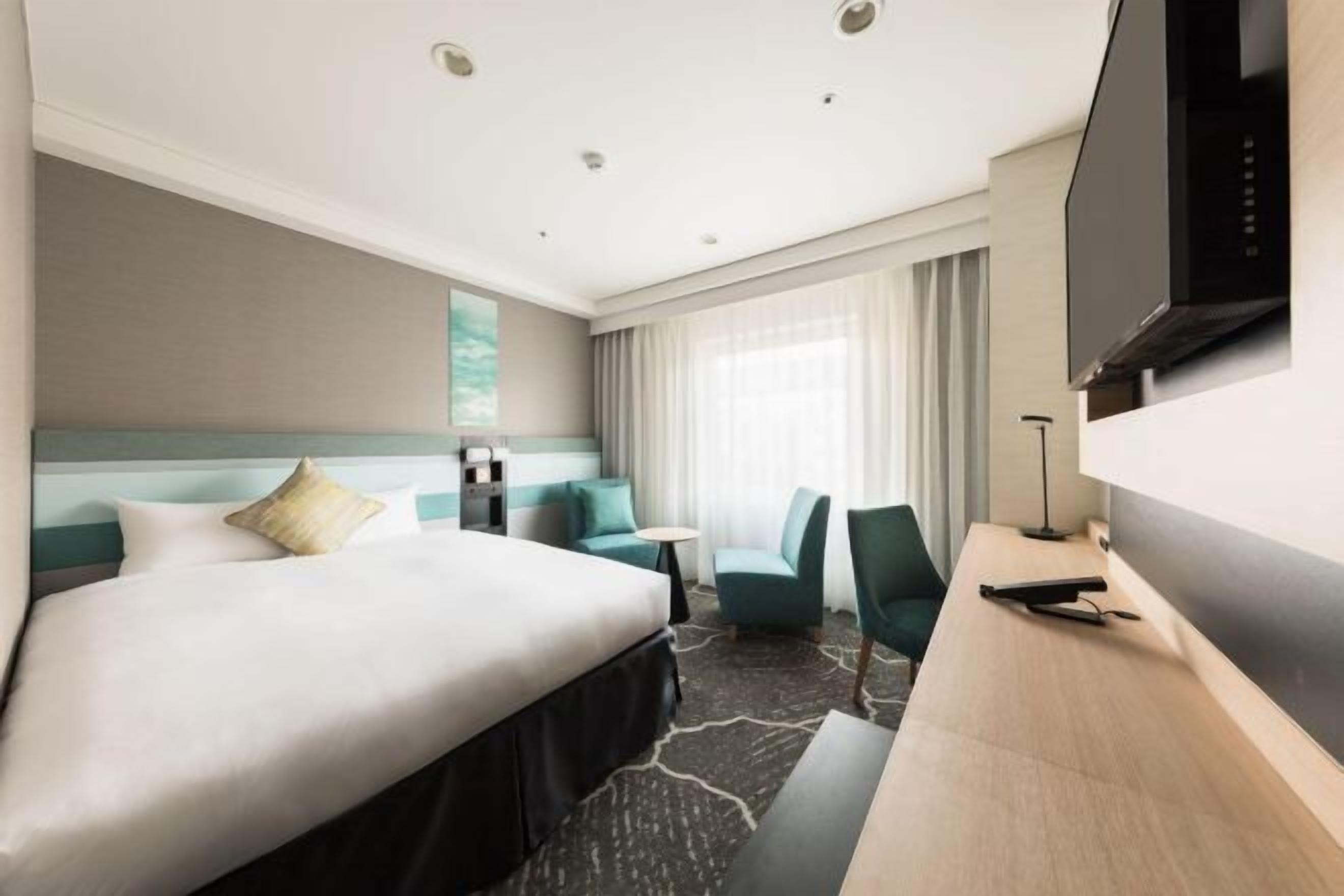 Premium bedding, desk, blackout drapes, iron/ironing board