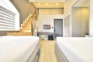 Family Room (Suite) | Premium bedding, individually decorated, desk, soundproofing - WITH U Hotel & Guesthouse (Sokcho)