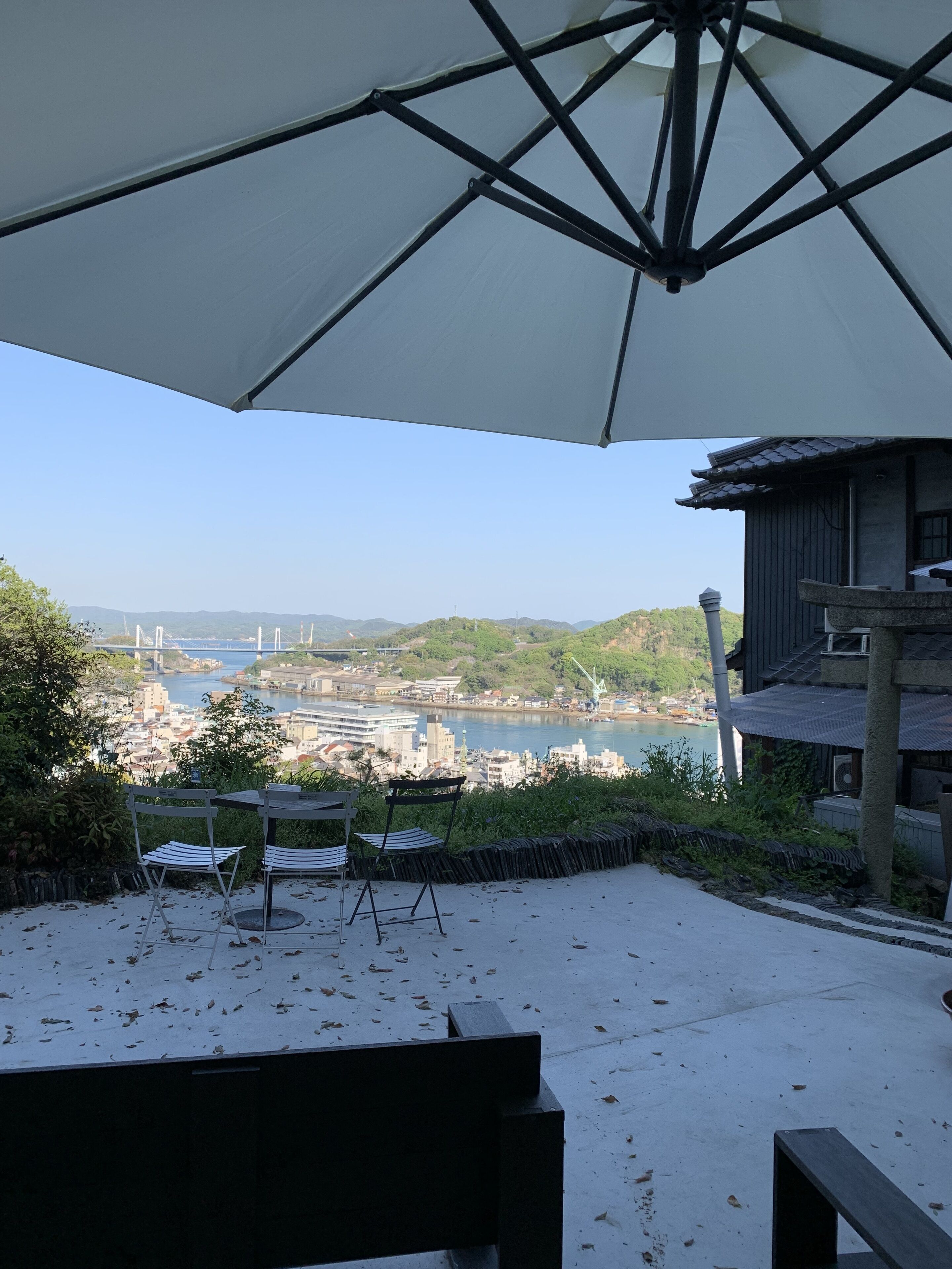 屋外ダイニングエリア