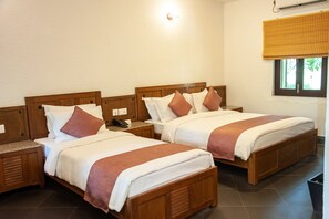 Desk, laptop workspace, iron/ironing board, rollaway beds