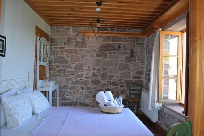 Roba de llit d'alta qualitat, escriptori i habitacions insonoritzades 