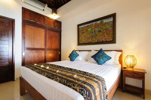 Villa, 2 Bedrooms, Private Pool | 2 bedrooms, premium bedding, in-room safe, iron/ironing board - Villa Pagi (Denpasar)