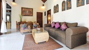 Interior detail - Villa Pagi (Denpasar)