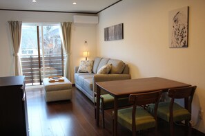 Comfort Apartment, 1 Bedroom, Non Smoking, Kitchen | Living area | Flat-screen TV, DVD player - Le Bocage - Hakuba Echoland Chalets (Hakuba)