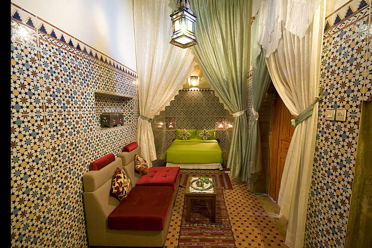 Chambre Double Standard (Yassmine) | Bureau, rideaux occultants, chambres insonorisées