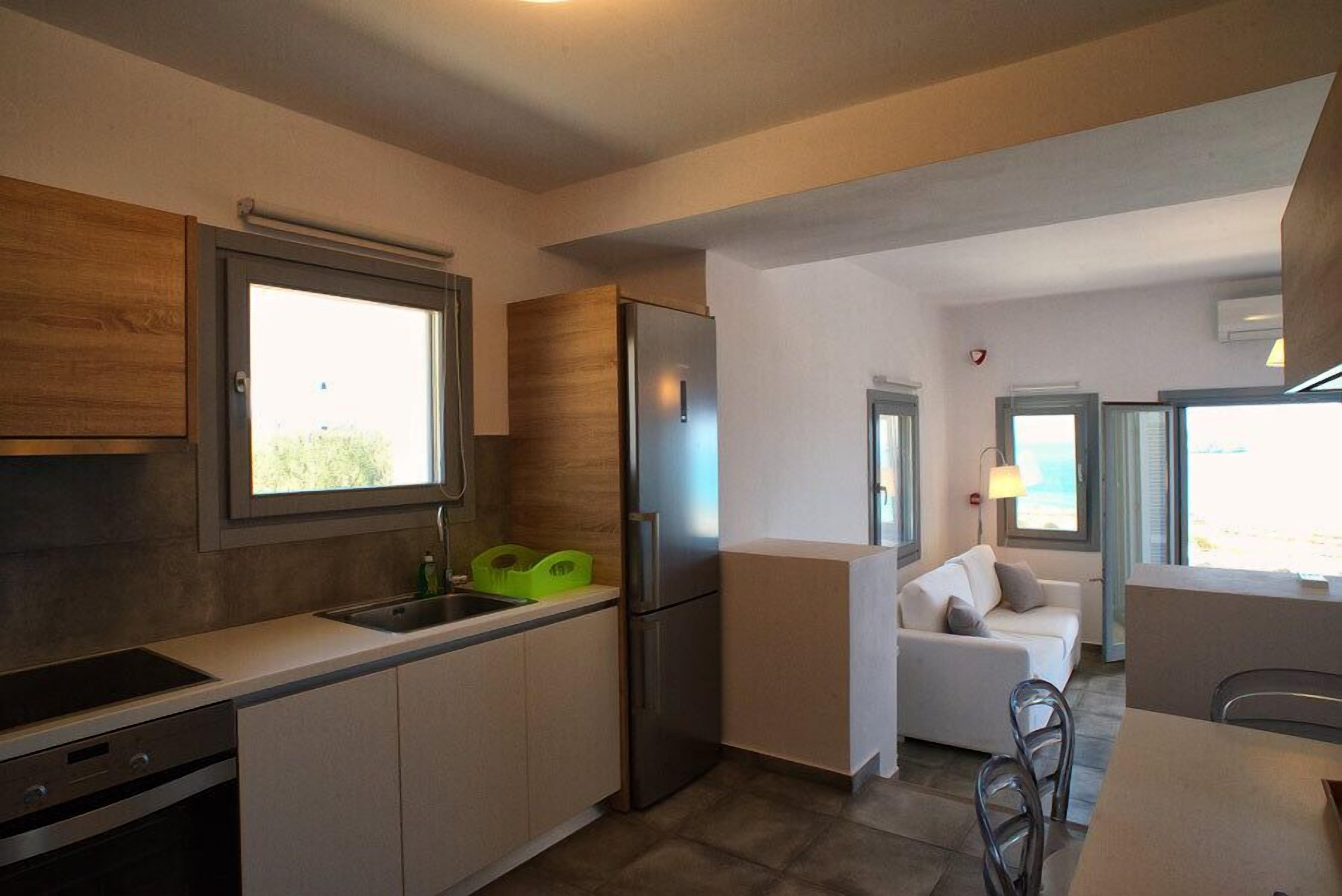 Villa, 2 Bedrooms, Pool Access | Private kitchen | Full-sized fridge, oven, stovetop, dishwasher