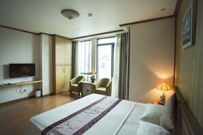 1 bedroom, minibar, desk, free WiFi - New Lotus Hotel (Hanoi)