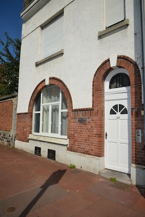 Front of property - Appart’hôtel Douai Gare (Douai)