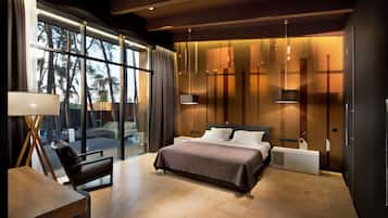 Chalet, 2 Bedrooms, Jetted Tub (Number 1)