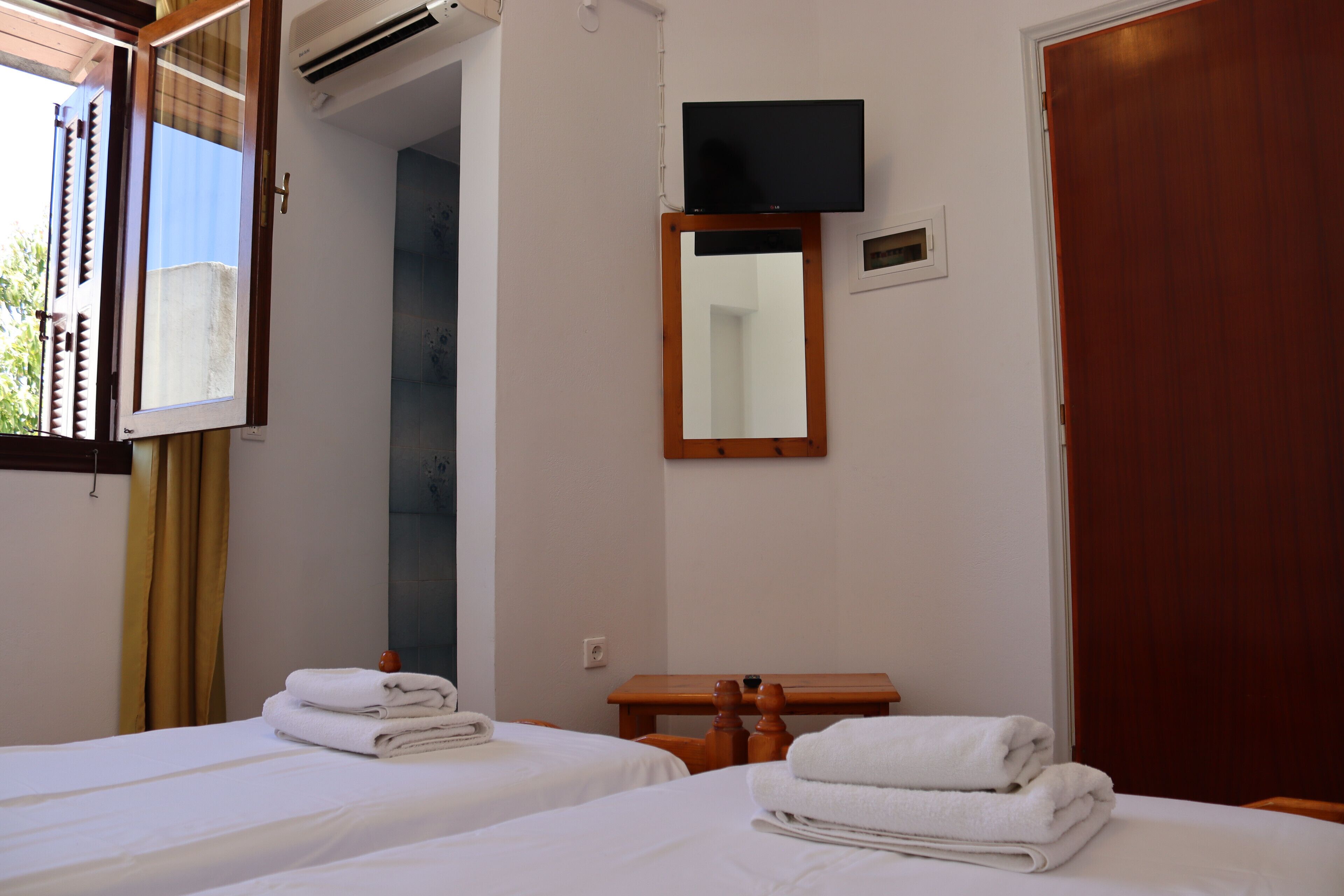 Photo - Stavros Pension