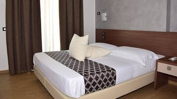 Doppel- oder Zweibettzimmer