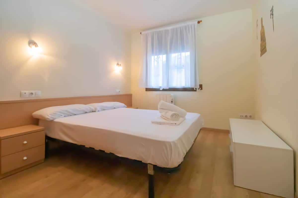 Appartement, 2 slaapkamers | Individueel gemeubileerd, verduisterende gordijnen