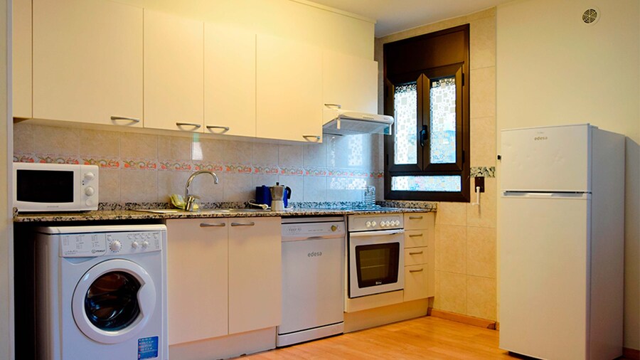 Apartamentos Pantebre 3000