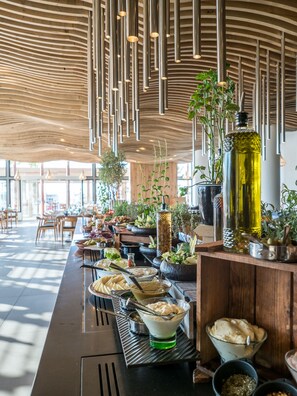 5 restaurants, spécialités Cuisine internationale