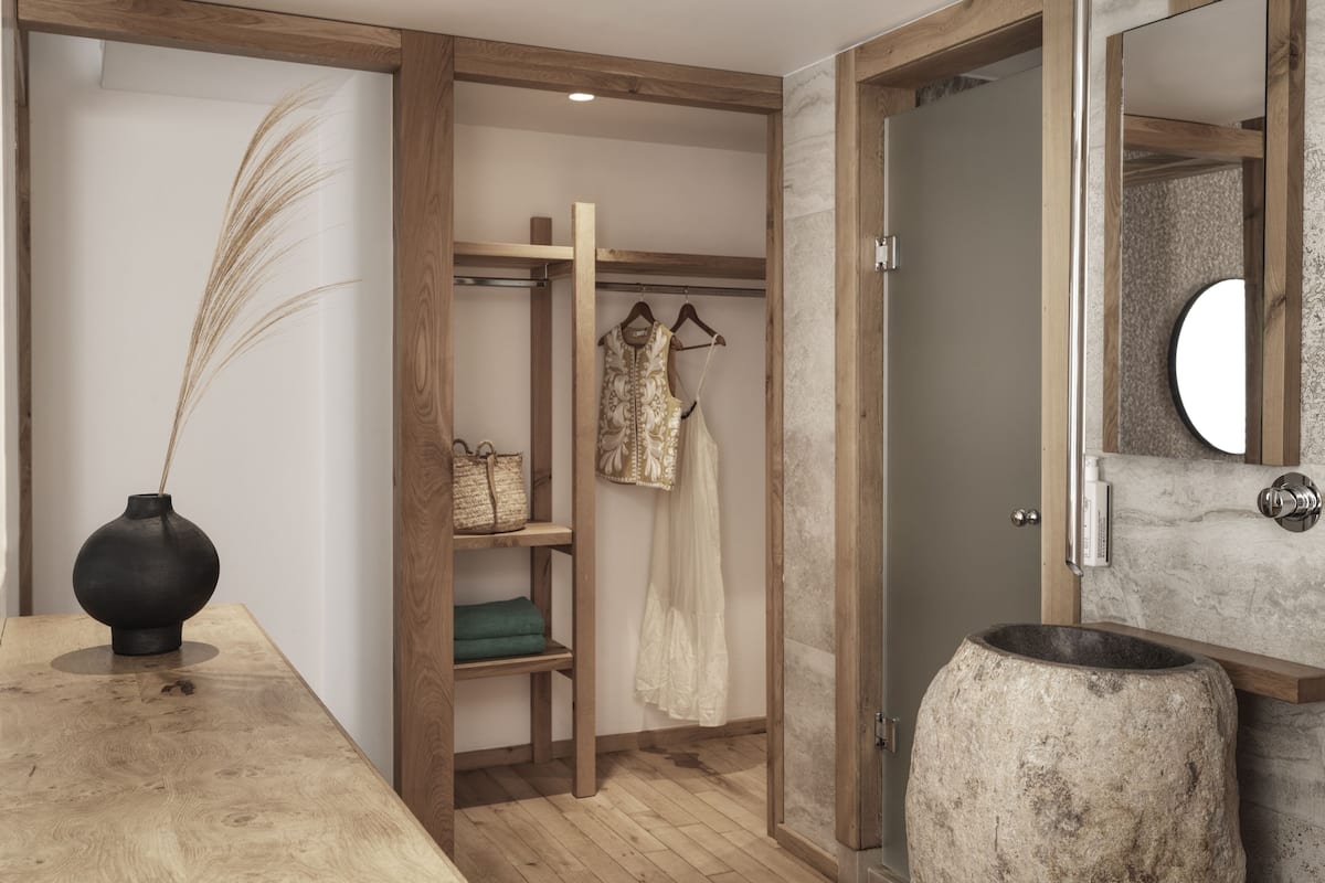 Minibar, in-room safe, desk, soundproofing