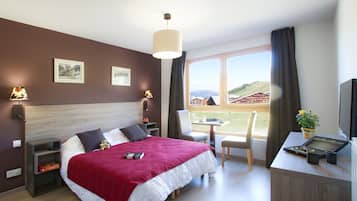 1 bedroom, soundproofing, free cribs/infant beds, free WiFi