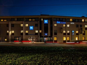Exterior - ibis budget Avignon Centre (Avignon)