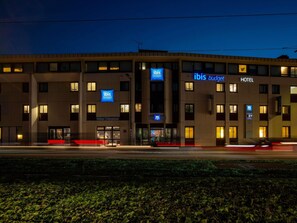 Exterior - ibis budget Avignon Centre (Avignon)