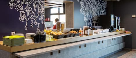 Daily buffet breakfast (EUR 8.50 per person)