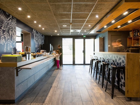 Miscellaneous. ibis budget Avignon Centre