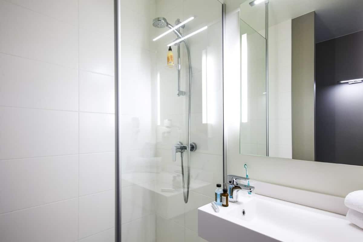 Triple Room, Berbilang Katil | Meja, kalis bunyi, katil bayi/kot (percuma), Wi-fi percuma