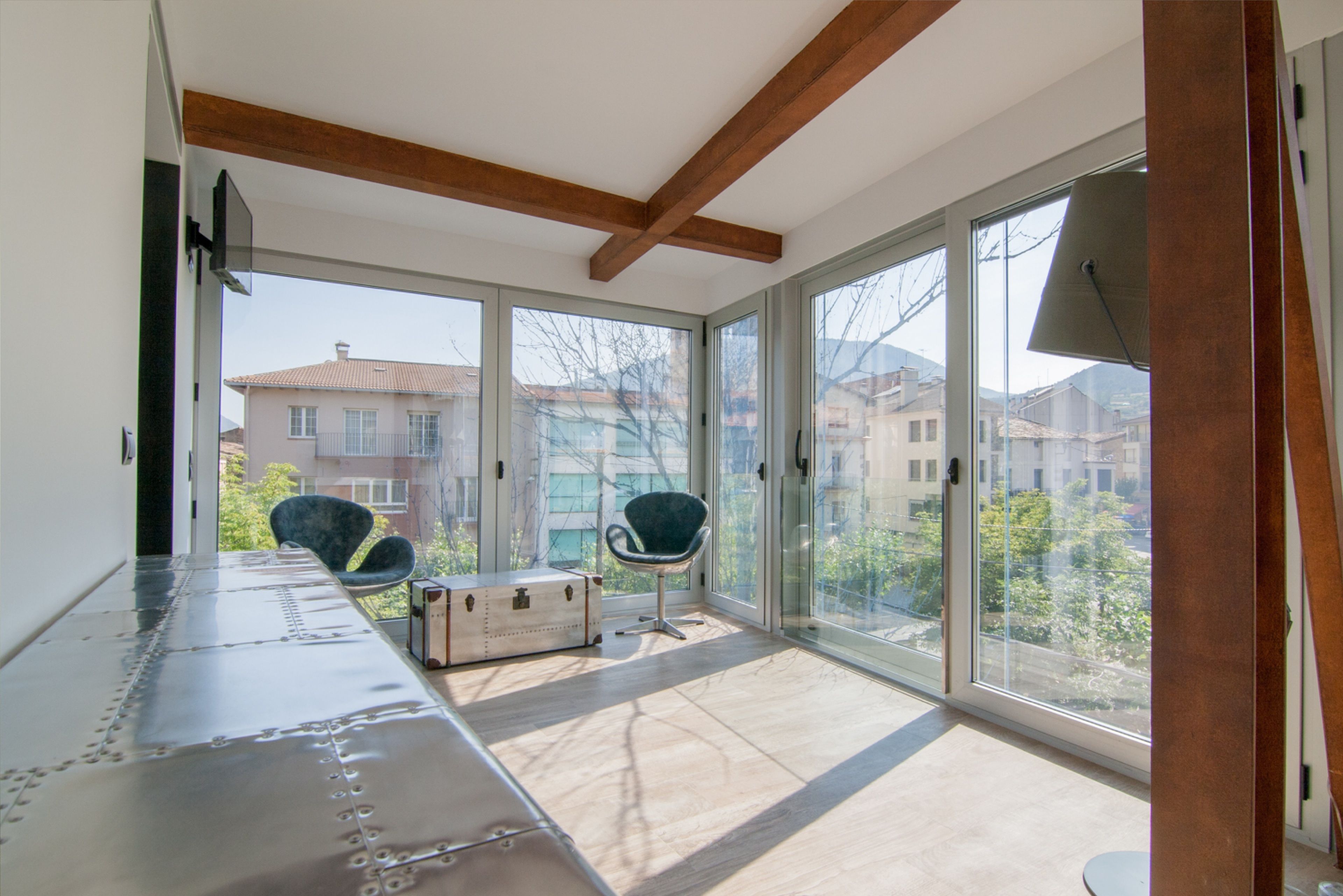 Habitación doble (Llenyer) | Ropa de cama de alta calidad, escritorio, sistema de insonorización