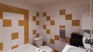 Suite, eget bad | Bad | Toalettartikler (inkludert), hårføner, håndklær og såpe