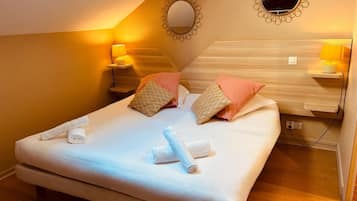 Tweepersoonskamer, en-suite badkamer | Gratis babybedden, gratis wifi, beddengoed