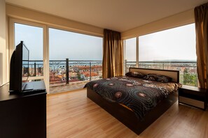 Apartamento, cozinha americana, vista para o mar (Free WiFi) | Roupas de cama premium, individualmente decorados, escrivaninha