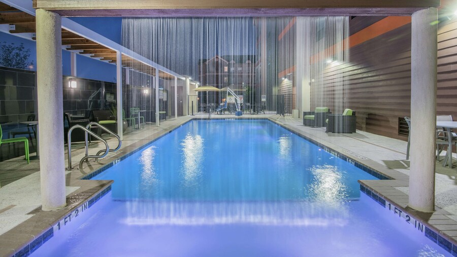 Home2 Suites by Hilton Austin Airport