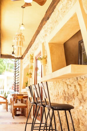 Bar (on property) - Hotel Tunich Naj & Hostal (Valladolid)