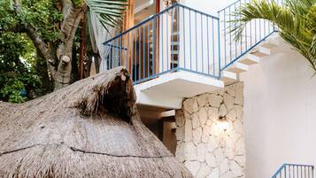 Suite estudio de lujo, 1 cama de matrimonio grande | Ropa de cama hipoalergénica y decoración individual