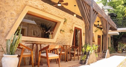 Hotel Tunich Naj & Hostal