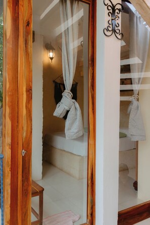 Luxury Studio Suite, 1 King Bed - Hotel Tunich Naj (Valladolid)